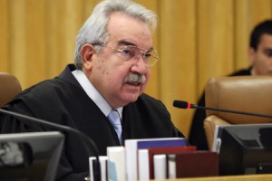 o vice-presidente do Conselho Superior da Justiça do Trabalho, ministro Emmanoel Pereira.