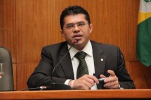 O representante institucional da Ordem dos Advogados do Brasil no CNJ, Valdetário Monteiro.